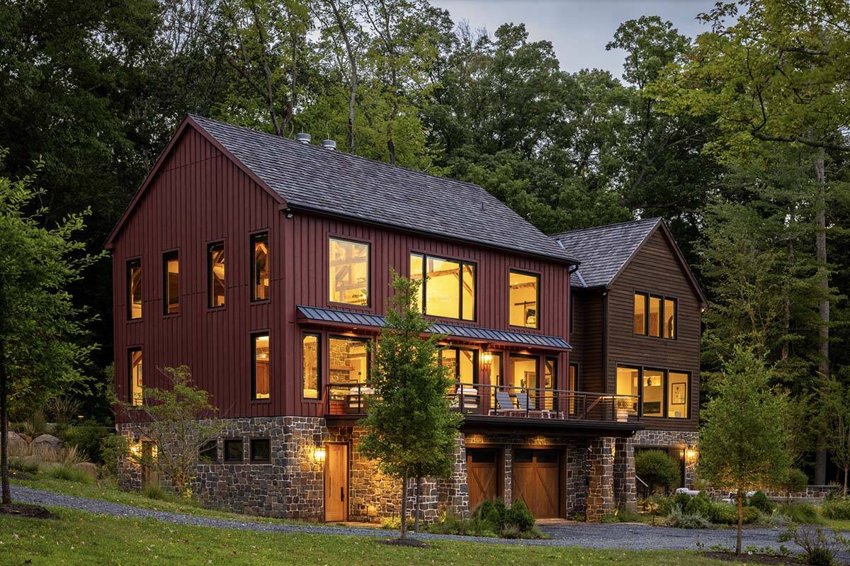 Pennsylvania farmhouse at twilight